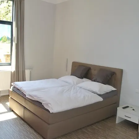 ベッド・アンド・ブレックファスト Gaestehaus Tappes Hofgarten 3*